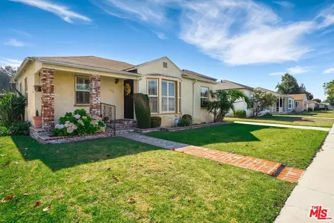 1316 S Castlegate Ave, Compton, CA 90221 photo 2