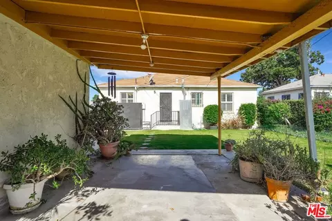 1316 S Castlegate Ave, Compton, CA 90221 photo 25