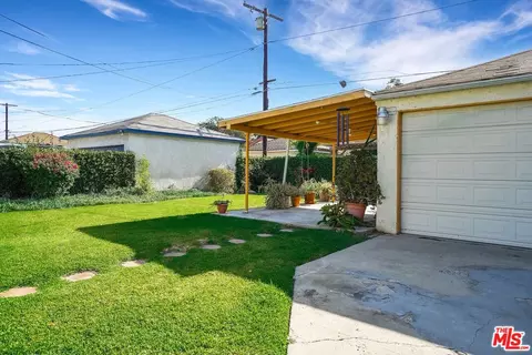 1316 S Castlegate Ave, Compton, CA 90221 photo 22
