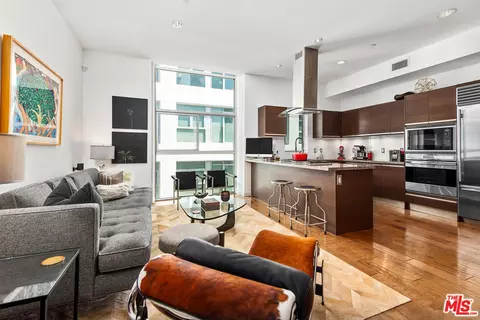 3119 Via Dolce #301, Marina Del Rey, CA 90292