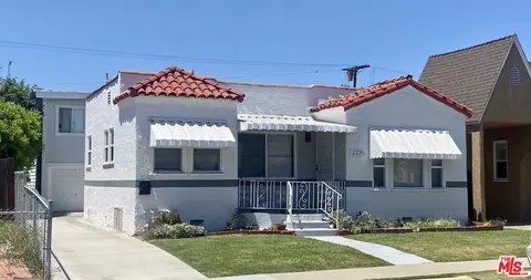 2225 Thurman Ave, Los Angeles, CA 90016