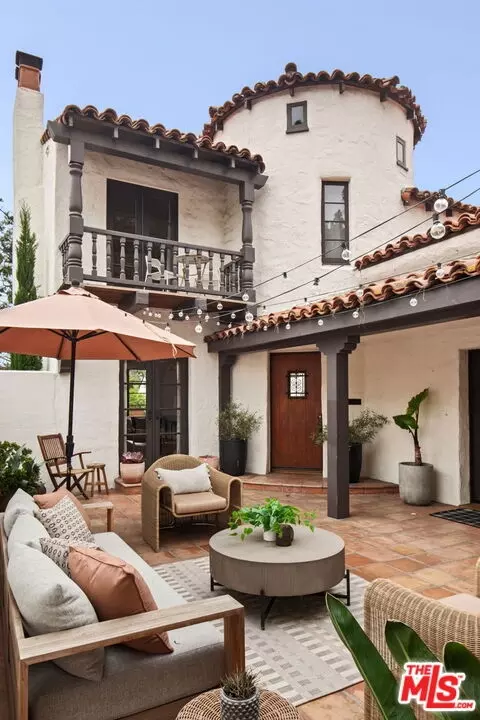 1114 E Mountain St, Glendale, CA 91207 photo 5