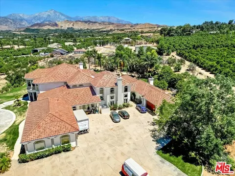 11377 Opal Ave, Redlands, CA 92374 photo 5
