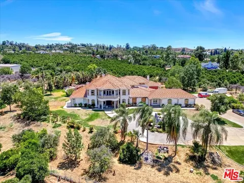 11377 Opal Ave, Redlands, CA 92374 photo 3