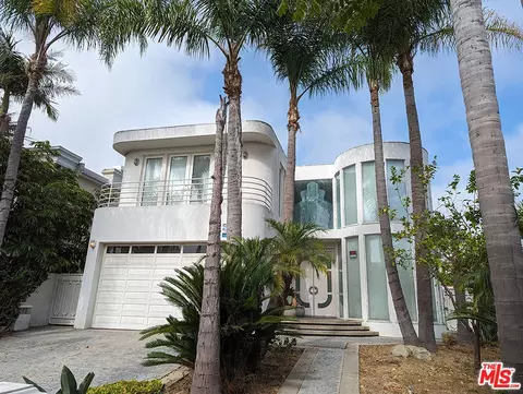 241 S Swall Dr, Beverly Hills, CA 90211