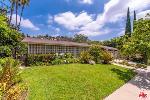 3222 Canyon Lake Dr, Los Angeles, CA 90068