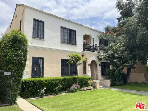122 S Cedar St, Glendale, CA 91205