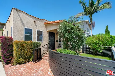 3833 Goldwyn Ter, Culver City, CA 90232