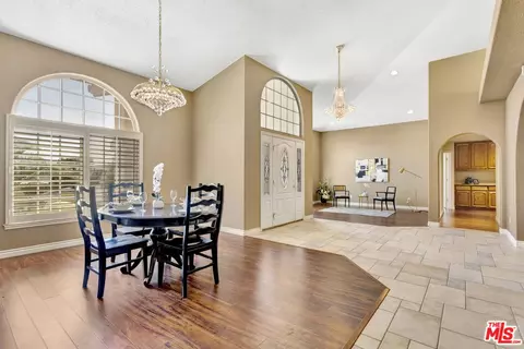 16301 Kasota Way, Apple Valley, CA 92307 photo 4