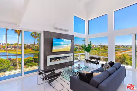 20 Ironsides St #3, Marina Del Rey, CA 90292