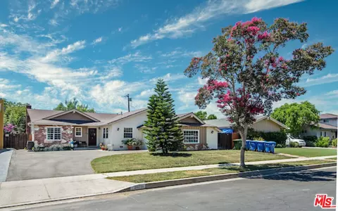 20716 Keswick St, Winnetka, CA 91306