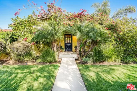2730 Reynier Ave, Los Angeles, CA 90034