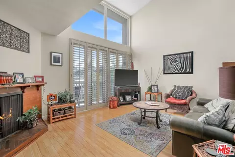 6690 Vista Del Mar #E, Playa Del Rey, CA 90293