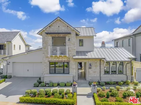 31 Thorsen Ranch Rd, Rolling Hills Estates, CA 90274