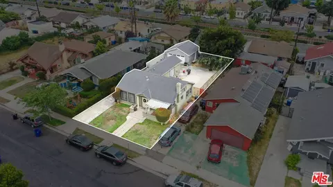 1460 W 37th Dr, Los Angeles, CA 90018
