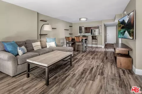 10966 Rochester Ave #1F, Los Angeles, CA 90024