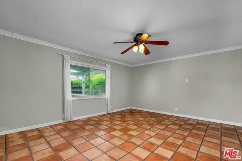 6517 Balcom Ave, Reseda, CA 91335 photo 10