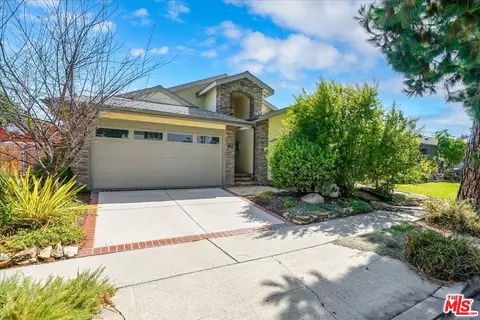 5389 Dobson Way, Culver City, CA 90230