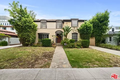 324 El Camino Dr, Beverly Hills, CA 90212