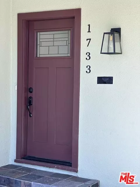 1733 W 79th St, Los Angeles, CA 90047