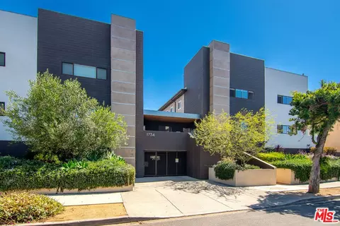 1734 S Westgate Ave #4, Los Angeles, CA 90025