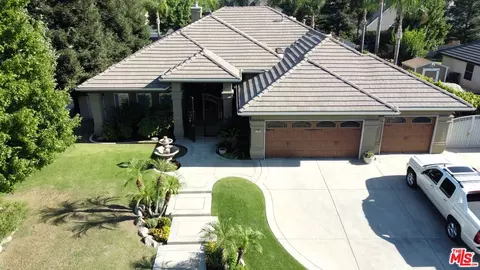 11501 Darlington Ave, Bakersfield, CA 93312