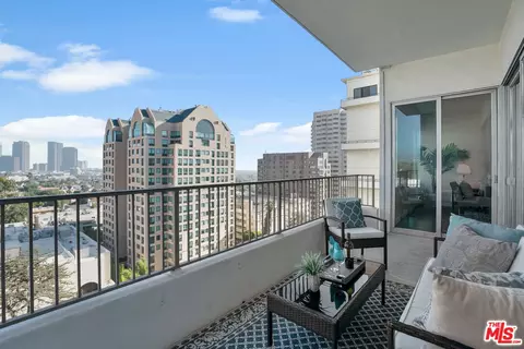 10501 Wilshire Blvd #1208, Los Angeles, CA 90024