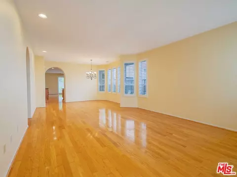 20531 Como Ln, Porter Ranch, CA 91326 photo 6