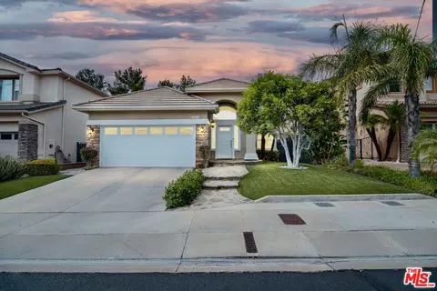 20531 Como Ln, Porter Ranch, CA 91326 photo 2