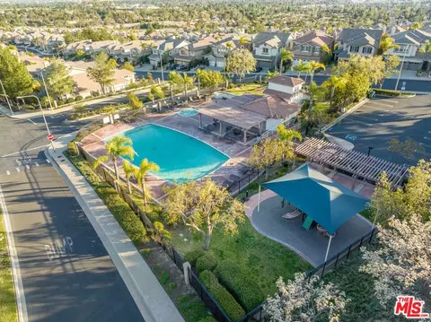 20531 Como Ln, Porter Ranch, CA 91326 photo 32