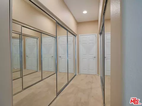 20531 Como Ln, Porter Ranch, CA 91326 photo 17