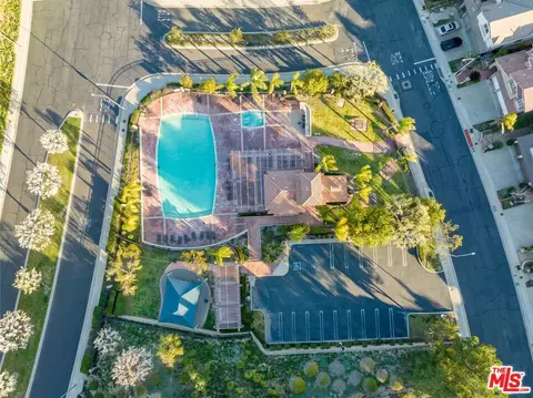 20531 Como Ln, Porter Ranch, CA 91326 photo 31