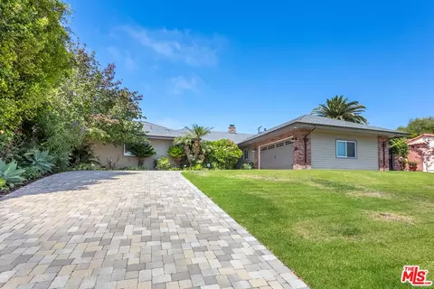 8011 Dunfield Ave, Los Angeles, CA 90045