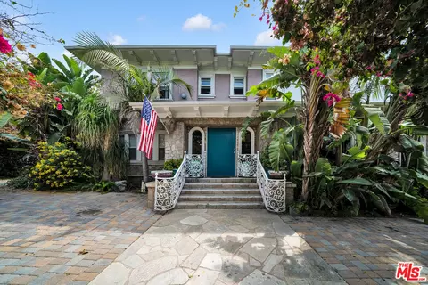 1882 S Cochran Ave, Los Angeles, CA 90019