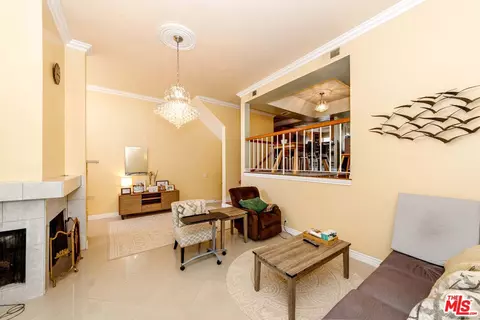 506 Jay Ct, Montebello, CA 90640 photo 2