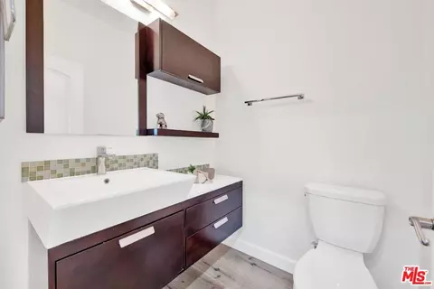 2418 Mohawk St #6, Pasadena, CA 91107 photo 10