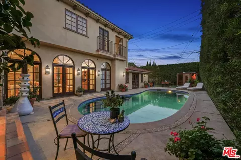 2470 Hill St, Santa Monica, CA 90405