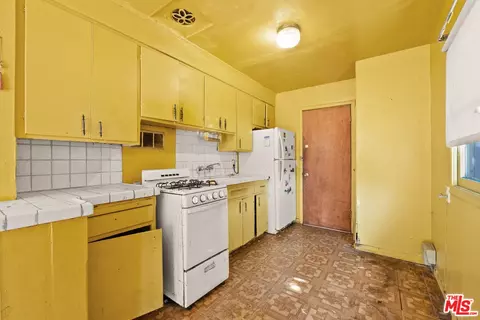 2451 Byron St, Berkeley, CA 94702 photo 10