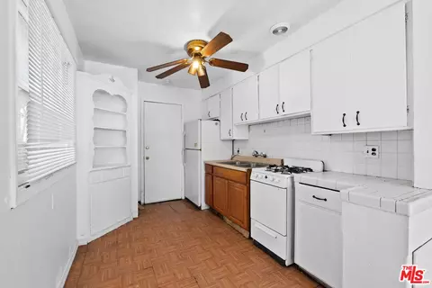 2451 Byron St, Berkeley, CA 94702 photo 6