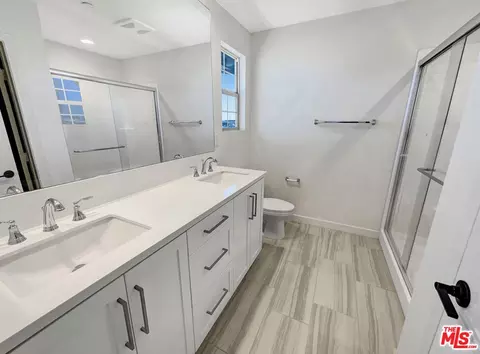 435 Lucent Dr, Stanton, CA 90680 photo 15