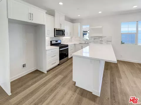 435 Lucent Dr, Stanton, CA 90680 photo 7
