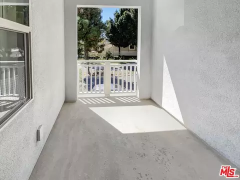 435 Lucent Dr, Stanton, CA 90680 photo 8