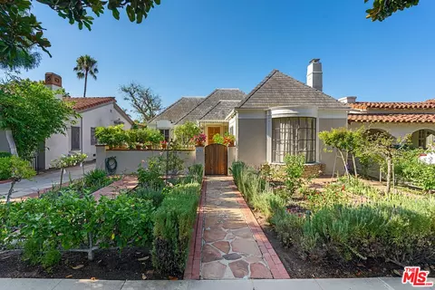 6508 Olympic Pl, Los Angeles, CA 90035