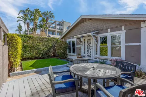 28 Fleet St, Marina Del Rey, CA 90292