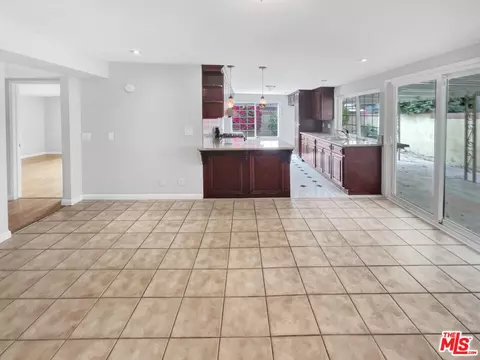 850 E Gladwick St, Carson, CA 90746 photo 12