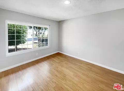 850 E Gladwick St, Carson, CA 90746 photo 7