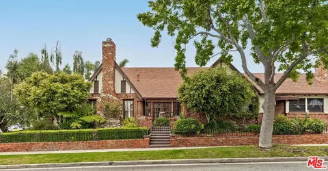 353 12th St, Santa Monica, CA 90402