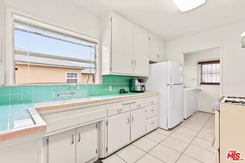 1808 W Poplar St, Compton, CA 90220 photo 10