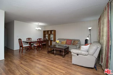 4925 Indian Wood Rd #376, Culver City, CA 90230