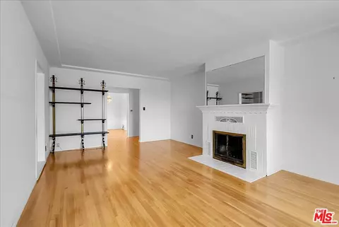 5446 Harcross Dr, View Park, CA 90043 photo 5
